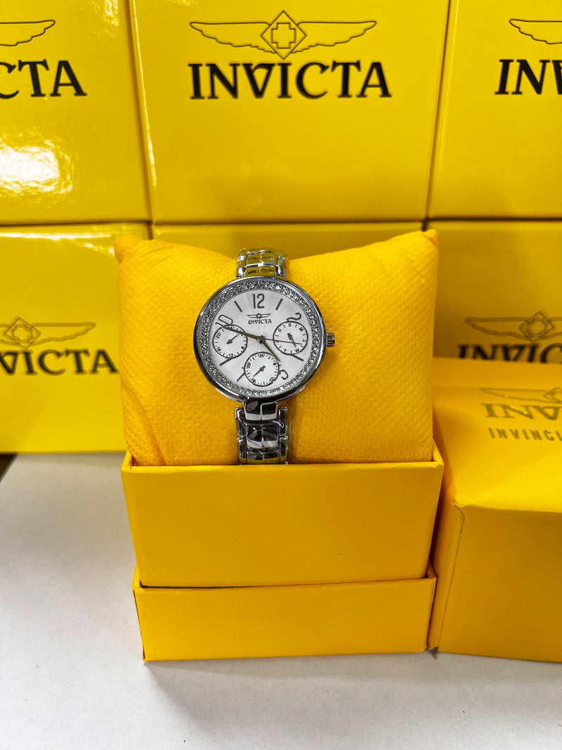 Reloj Estilo Invicta dama
