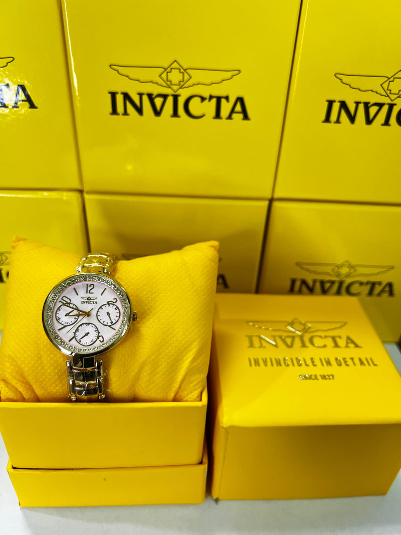 Reloj Estilo Invicta dama